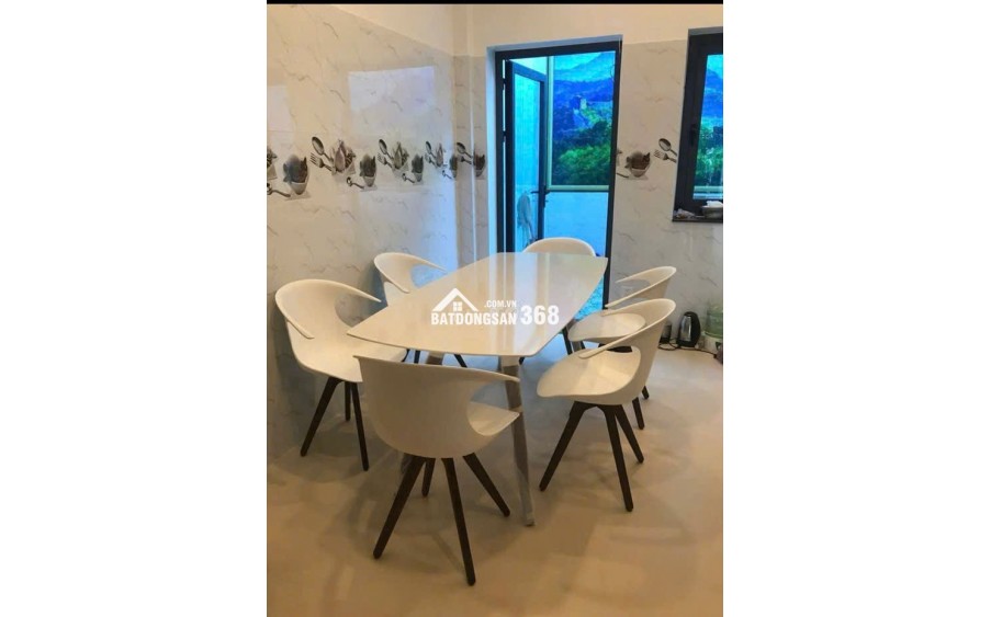 Bán nhà 4 lầu Nguyễn Văn Linh, Bình Hưng, Bình Chánh, hẻm xe hơi lớn