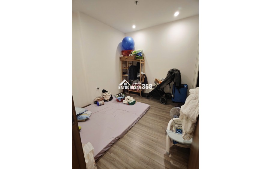 CHO THUÊ CĂN HỘ 2PN, FULL NỘI THẤT,  VIEW SÔNG THOÁNG MÁT, VINHOMES GRAND PARK Q9