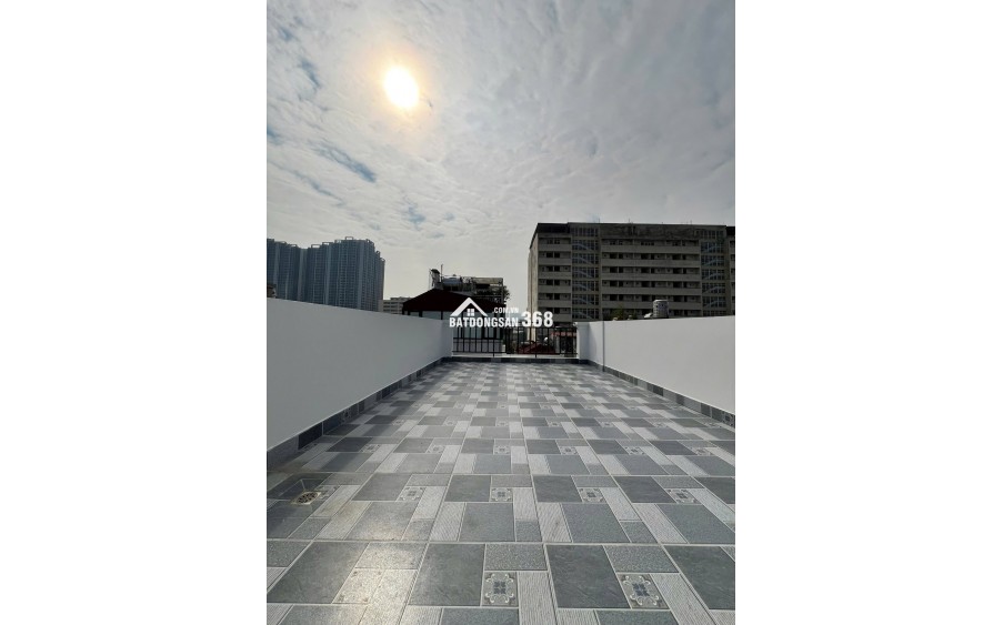 SIÊU PHẨM PHÂN LÔ TRẦN QUỐC HOÀN - CẦU GIẤY - 7 TẦNG THANG MÁY - Ô TÔ 7 CHỖ VÀO NHÀ