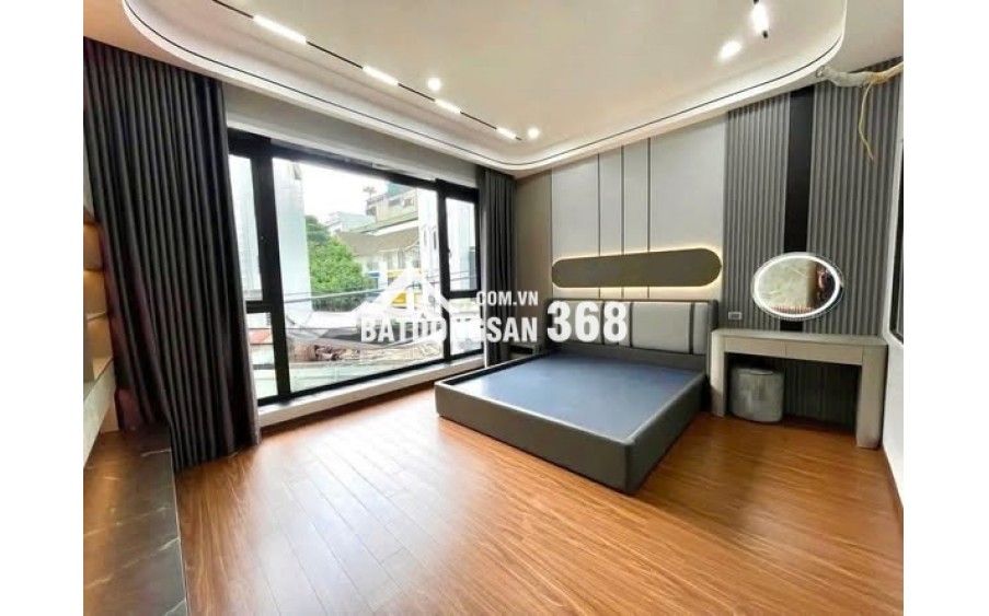 Phố Hoàng Như Tiếp, Bồ Đề - Đối diện bệnh viện Tâm Anh - DT 50m giá chỉ 22,5 tỷ