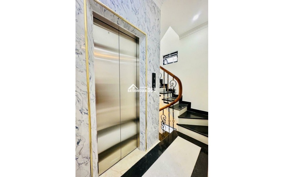 TUYỆT PHẨM VỊ TRÍ VÀNG – 6 TẦNG THANG MÁY PHỐ CỔ LONG BIÊN!