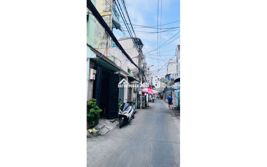 Nhà đẹp Q.10 - CMT8 - hẻm xe hơi thông - 48m2 - 4 tầng - giá 8ty2