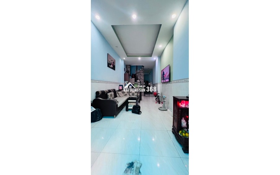 Nhà đẹp Q.10 - CMT8 - hẻm xe hơi thông - 48m2 - 4 tầng - giá 8ty2