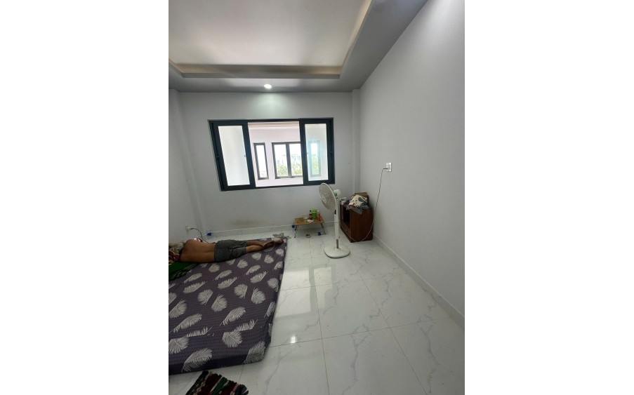 ⭐ P5 Q8 – NHÀ MỚI 5 TẦNG – HẺM 4M – 4×13.7m (CN 55m²) – 3PN – CHỈ 7.88 TỶ TL