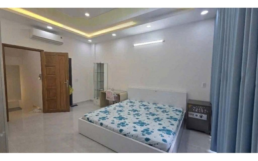 ĐÓN XUÂN VỚI NHÀ HẺM XE TẢI- TẶNG NỘI THẤT CAO CẤP - 38M2 - 8.75 TỶ Âu Cơ, Tân Hòa, Tân Bình