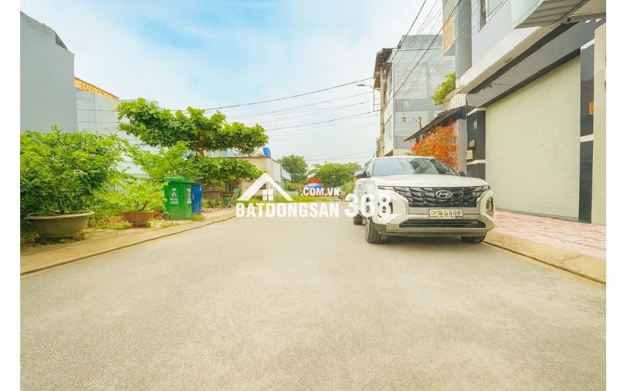 NHÀ  5 TẦNG-DT SÀN HƠN 208M2,HXH NGAY LÊ VĂN VIỆT-HOÀNG HỮU NAM,Q9  6TỶ9