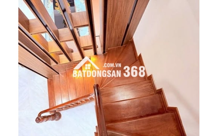 CẦU GIẤY - CÔNG NĂNG ĐỈNH - NHÀ QUÁ ĐẸP - FULL NỘI THẤT - MUA Ở 10 ĐIỂM