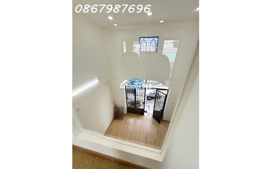 Bán nhà hẻm Phước Long, Nam Nha Trang, giá chỉ 2,35 tỷ, tiềm năng phát triển cao, LH ngay