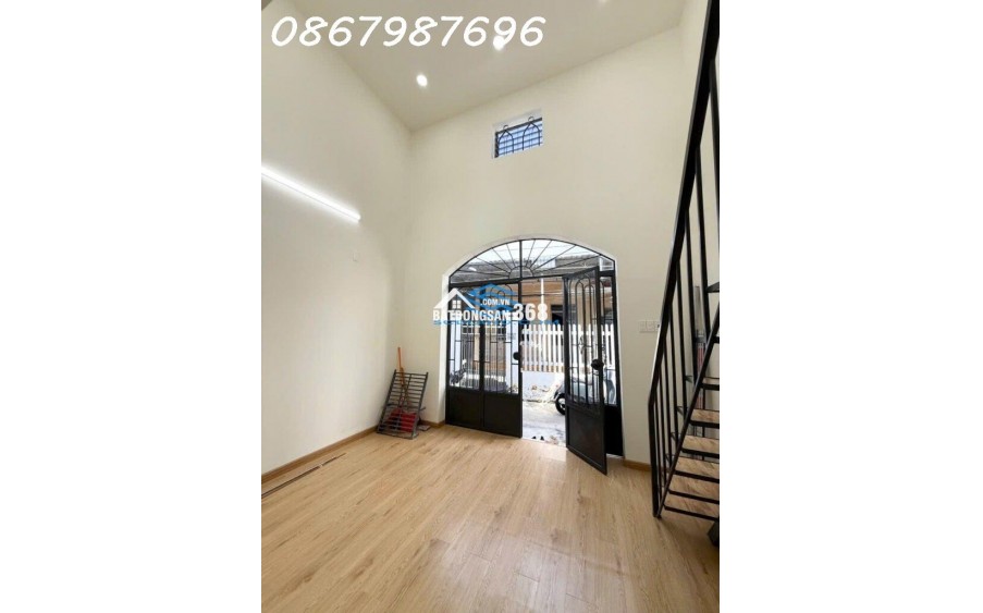 Bán nhà hẻm Phước Long, Nam Nha Trang, giá chỉ 2,35 tỷ, tiềm năng phát triển cao, LH ngay