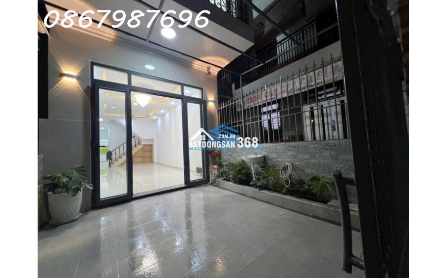 Bán nhà 3 tầng đường Hồ Xuân Hương TTTP Nha Trang, gần biển, gần chợ, sổ đỏ hoàn công