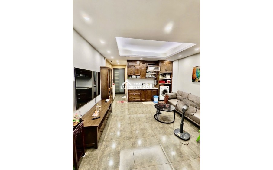 Bán nhà Trần Hưng Đạo, 90m 3 ngủ oto đỗ, ở sướng chỉ nhỉnh 3,5x tỷ