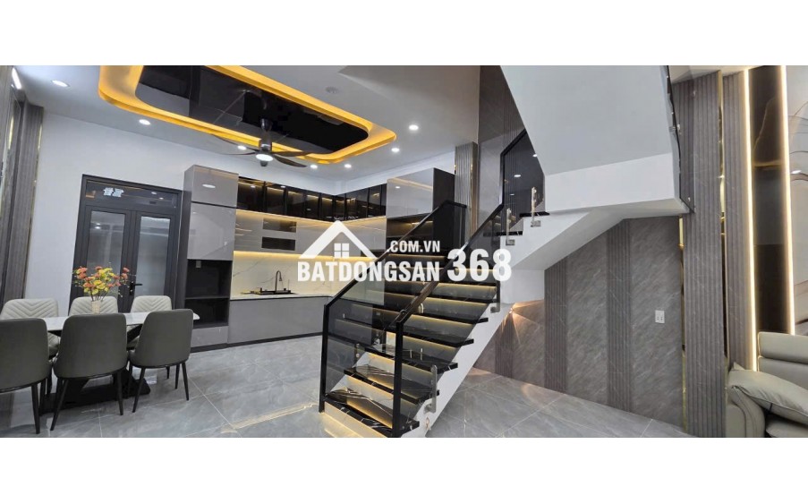 Bán nhà mới xây hẻm 1716 Huỳnh Tấn Phát, Nhà Bè, DT 5x12m, 3 lầu. Giá 5,55tỷ