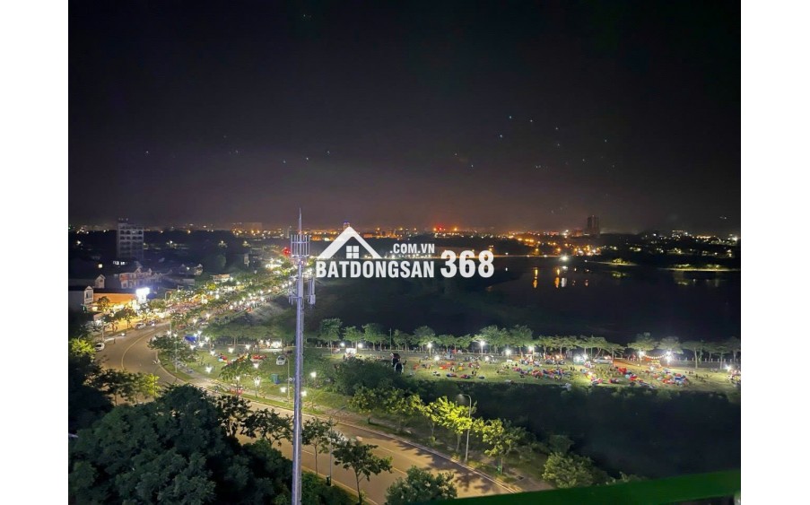 chính chủ cần bán đất mặt phố  kinh doanh sầm uất ! Tại Hoà Lạc