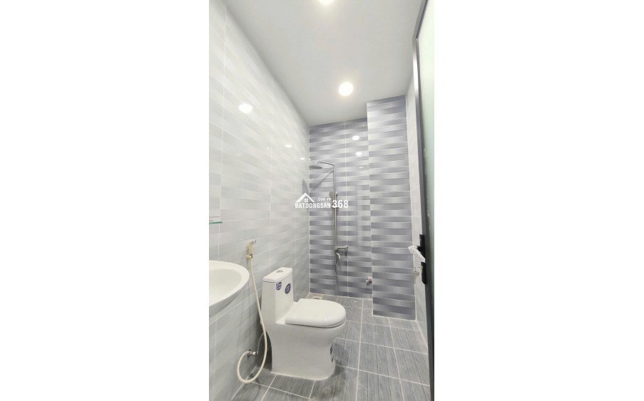 BÁN LỖ NHÀ TẠI CẦN ĐƯỚC – ĐẤT THỔ CƯ VIEW ĐẸP!