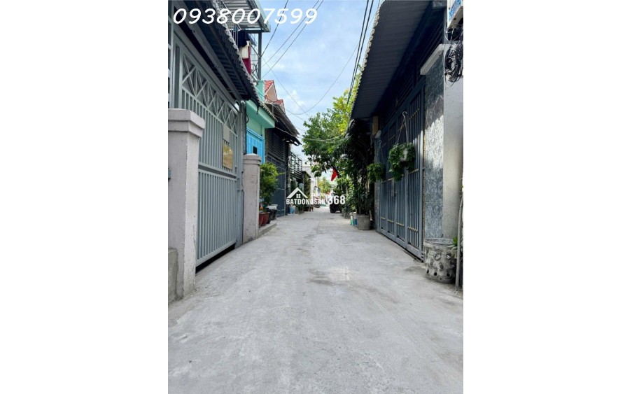 NHÀ BÁN GẤP GIẢM 400 TRIỆU. SÁT VÁCH QUẬN 7  - NHÀ MỚI Ở NGAY (4x15m) VUÔNG VỨC, TẶNG FULL NỘI THẤT - SỔ HỒNG HOÀN CÔNG, CÔNG CHỨNG NGAY - 5.5 TỶ