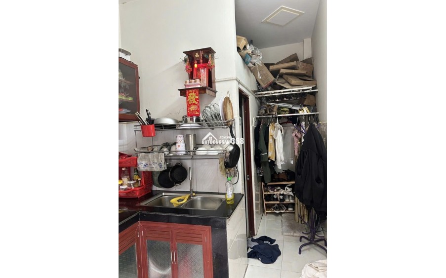 CHỦ NGỘP BANK CẦN BÁN GẤP – GIÁ CHỈ 3.3 TỶ (THƯƠNG LƯỢNG CHÍNH CHỦ) 
 LÔ GÓC – HẺM 3 GÁC – NHÀ ĐẸP Ở NGAY – GẦN PHÚ MỸ HƯNG, QUẬN 7