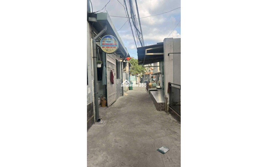 CHỦ NGỘP BANK CẦN BÁN GẤP – GIÁ CHỈ 3.3 TỶ (THƯƠNG LƯỢNG CHÍNH CHỦ) 
 LÔ GÓC – HẺM 3 GÁC – NHÀ ĐẸP Ở NGAY – GẦN PHÚ MỸ HƯNG, QUẬN 7