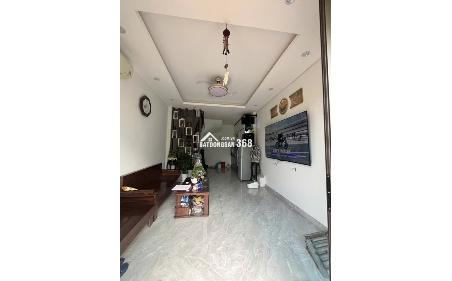 NHÀ ĐẸP THƯỢNG CÁT, Ô TÔ ĐỖ CỬA, CẠNH CHỢ, PHÒNG KHÁM 30 M2 GIÁ 6,2 TỶ.