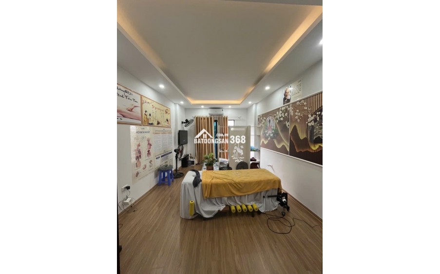 NHÀ ĐẸP THƯỢNG CÁT, Ô TÔ ĐỖ CỬA, CẠNH CHỢ, PHÒNG KHÁM 30 M2 GIÁ 6,2 TỶ.