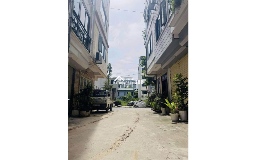 PHÂN LÔ TĐC NGỌC THỤY - SIÊU HIẾM CÓ - DT 30M GIÁ CHỈ HƠN 9 TỶ