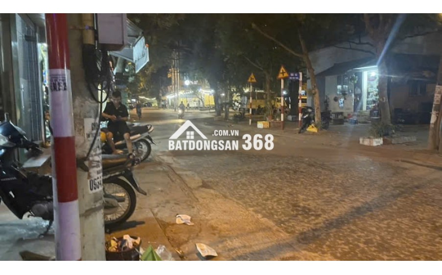 BÁN GẤP NHÀ TÂY TRÀ Ô TÔ 7 CHỖ ĐỖ CỔNG, NHÀ ĐẸP GẦN PHỐ GẦN CHỢ 32M GIÁ 8.9 TỶ