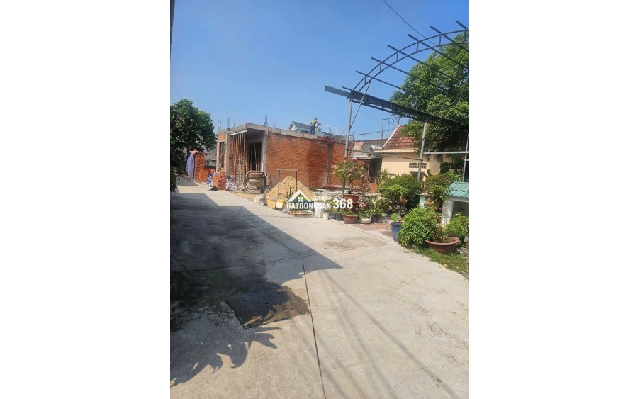 Bán nhà hẻm Hóc Môn, 66m2, sổ hồng, 3.4 tỷ - Nguyễn Thị Bốc, LH: 0961438052