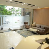 Bán nhà mặt hồ hạ đình – căn đẹp nhất tuyến đường – 8 tầng thang máy – view hồ – có 1 không 2