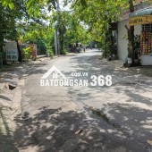 Bán nhà và đất 200m2 mặt tiền đường lớn xã Thới Tam Thôn Hóc Môn