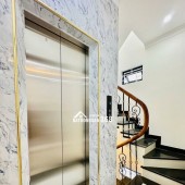 TUYỆT PHẨM VỊ TRÍ VÀNG – 6 TẦNG THANG MÁY PHỐ CỔ LONG BIÊN!