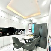 NHÀ ĐẸP CỰ KHỐI,MẶT NGÕ Ô TÔ VÀO NHÀ- LÔ GÓC XÂY ĐỘC LẬP,15M Ô TÔ TRÁNH, CV HỒ ĐIỀU HOÀ, 38M 5 TẦNG HƠN 6TỶ