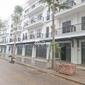 PHÂN LÔ - VỈA HÈ - OTO TRÁNH - KINH DOANH