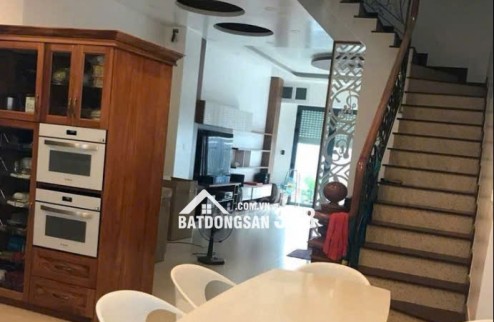 Bán nhà 4 lầu Nguyễn Văn Linh, Bình Hưng, Bình Chánh, hẻm xe hơi lớn