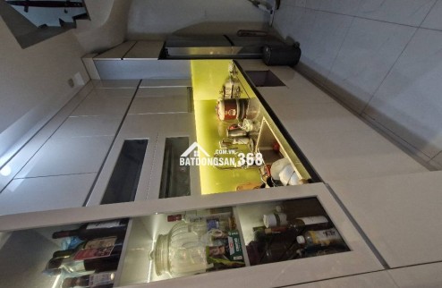 LA DƯƠNG-HÀ ĐÔNG-LÔ GÓC 2 THOÁNG-38M2-5 Tầng-7,4 Tỷ-Giá quá hời