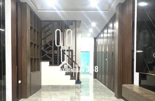 BÁN NHÀ MỚI TRUNG TÂM VIỆT HƯNG - LÔ GÓC 51M 5 TẦNG NHỈNH 8 TỶ