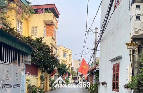 115m2 đất full thổ cư tại Dương Xá, Gia Lâm - Sổ vuông vắn nở hậu - Ngõ thông ô tô - Giá chỉ 70tr/m