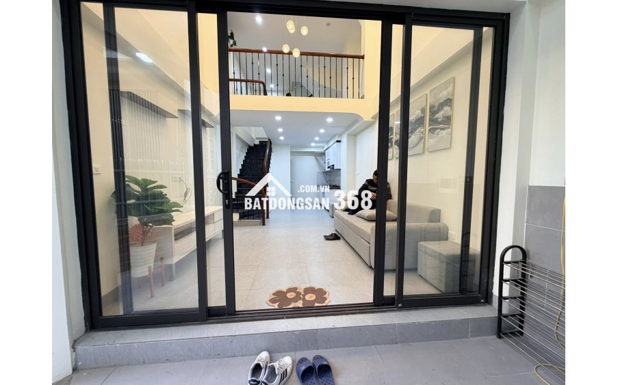 BÁN NHÀ CẦU GIẤYNGÕ THÔNG ĐẸP KHÔNG TÌ VẾT 36M 5 TẦNG LÔ GÓC 9.1 TỶ