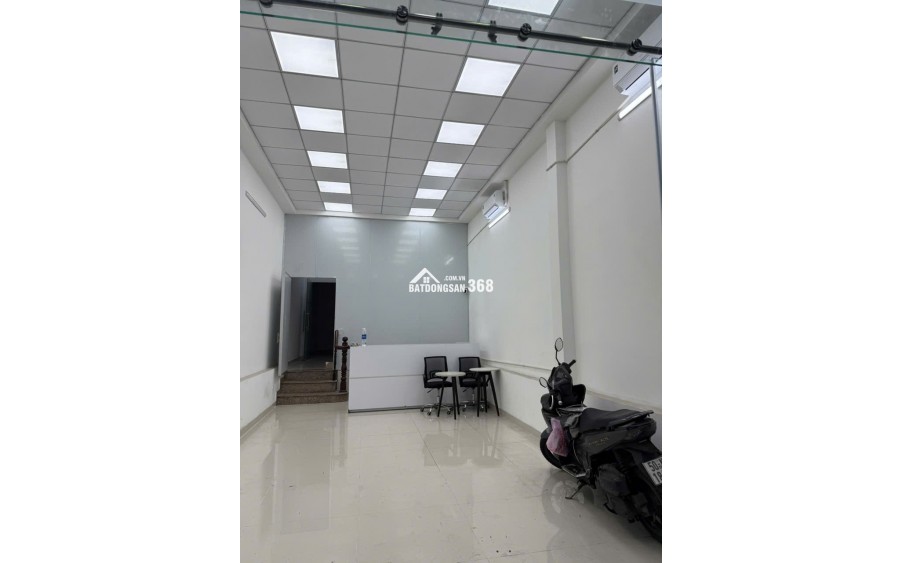 Cho thuê nhà 516 cộng hòa p13 q.tân bình 1 trệt 3 lầu