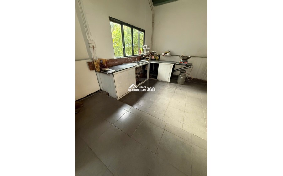 Cho thuê nhà 516 cộng hòa p13 q.tân bình 1 trệt 3 lầu