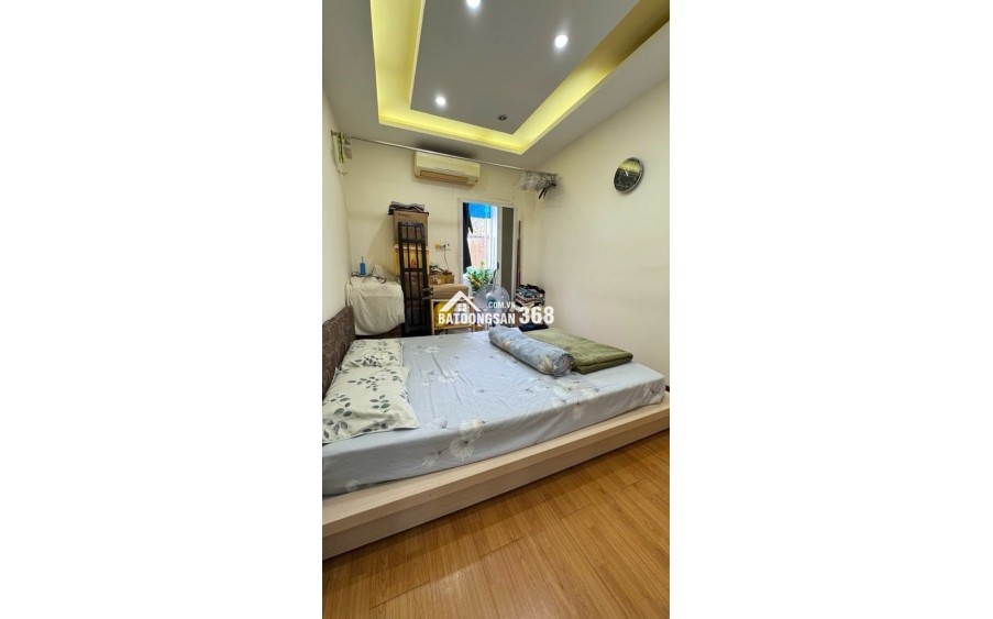 CC Quận 8 - Đã Có Sổ hồng lâu dài - Thang Máy - Giáp Quận 1 - 2PN -59M - cho thuê 9tr/th - Nhỉnh 3 Tỷ