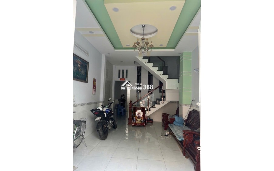 Bán nhà ngộp bank ngang 4m 54m2 hẻm xe hơi đường Nguyễn Văn Quá Quận 12 giá chỉ 4.X tỷ