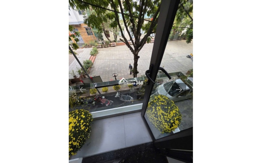 P/ LÔ NGUYỄN VĂN TRỖI – Ô TÔ TRÁNH – SÂN CHƠI – THANG MÁY  
55m NHÀ 5 TẦNG