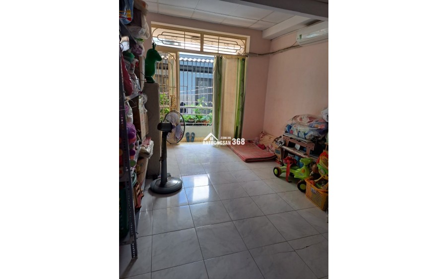 Bán nhà Đường Điện Biên Phủ  P.17 Q.Bình Thạnh DT 36 m2 (3 Tầng) Chỉ 3,9 tỷ vào ở ngay