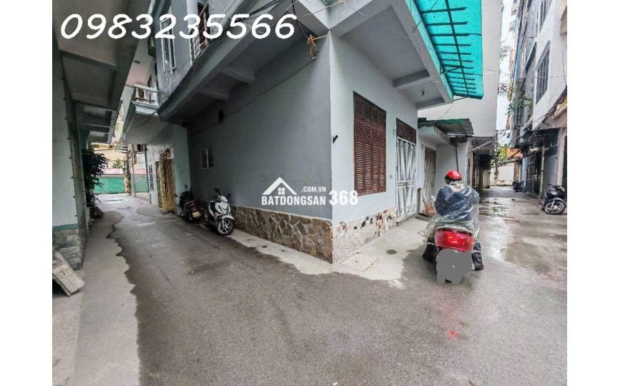 Bán nhà hiếm, Bắc Từ Liêm, lô góc 3 mặt thoáng, ô tô đỗ cửa, ở sướng, giá mê, ngay Học viện Tài Chính