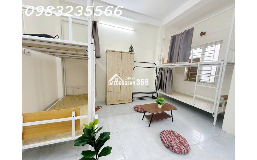 Bán nhà hiếm, Bắc Từ Liêm, lô góc 3 mặt thoáng, ô tô đỗ cửa, ở sướng, giá mê, ngay Học viện Tài Chính