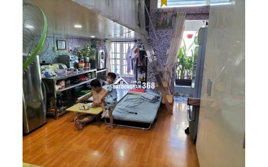 Nhà Q.8 - Bông Sao - hẻm xe hơi 60m2 -3 tầng - 5ty7