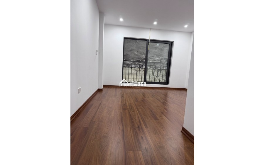 CHỈ 8,8 TỶ ĐỂ SỞ HỮU NHÀ MỚI 37M NẰM NGAY TRUNG TÂM QUẬN NAM TỪ LIÊM