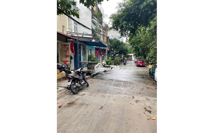 Bán nhà giá rẻ bất ngờ HXH Phan Huy Ích ngang 4m 31m2 3 tầng tặng nội thất nhỉnh 5tỷ.