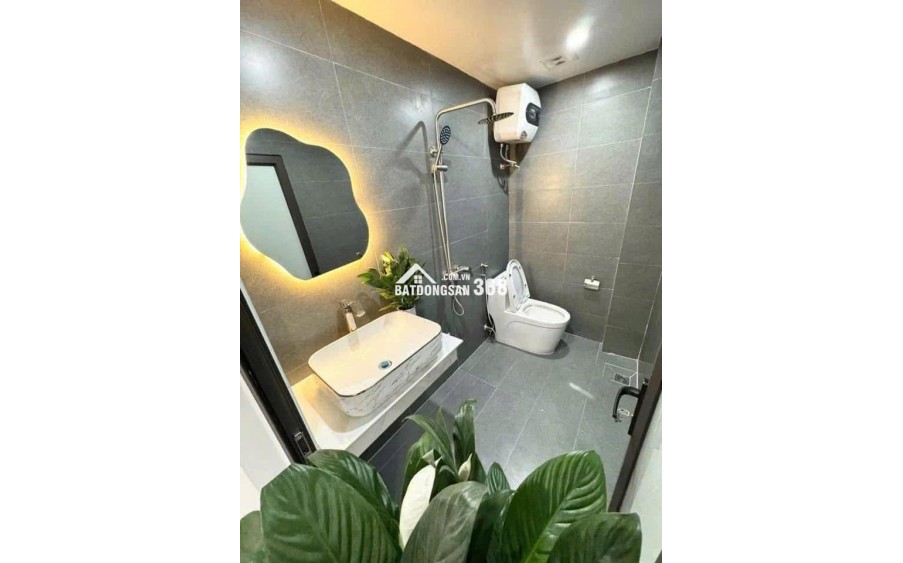 VỊ TRÍ CỰC ĐẸP TẠI VĂN CHƯƠNG ĐỐNG ĐA 40M 4 TẦNG MT4M NHÀ SIÊU ĐẸP 7.15 TỶ