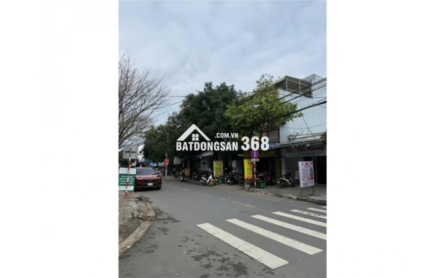 Bán nhà 3 tầng MT đường ĐÔ ĐỐC LỘC, sát chợ Hoà Xuân. DT 100m2 Giá 8ty7 LH 0942992361