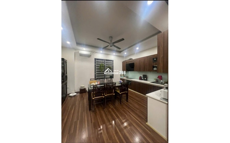 Bán Nhà Thái Hà, Đống Đa.DT 57m2 5T mặt tiền 5m giá 32tỷ .LH 0383426696